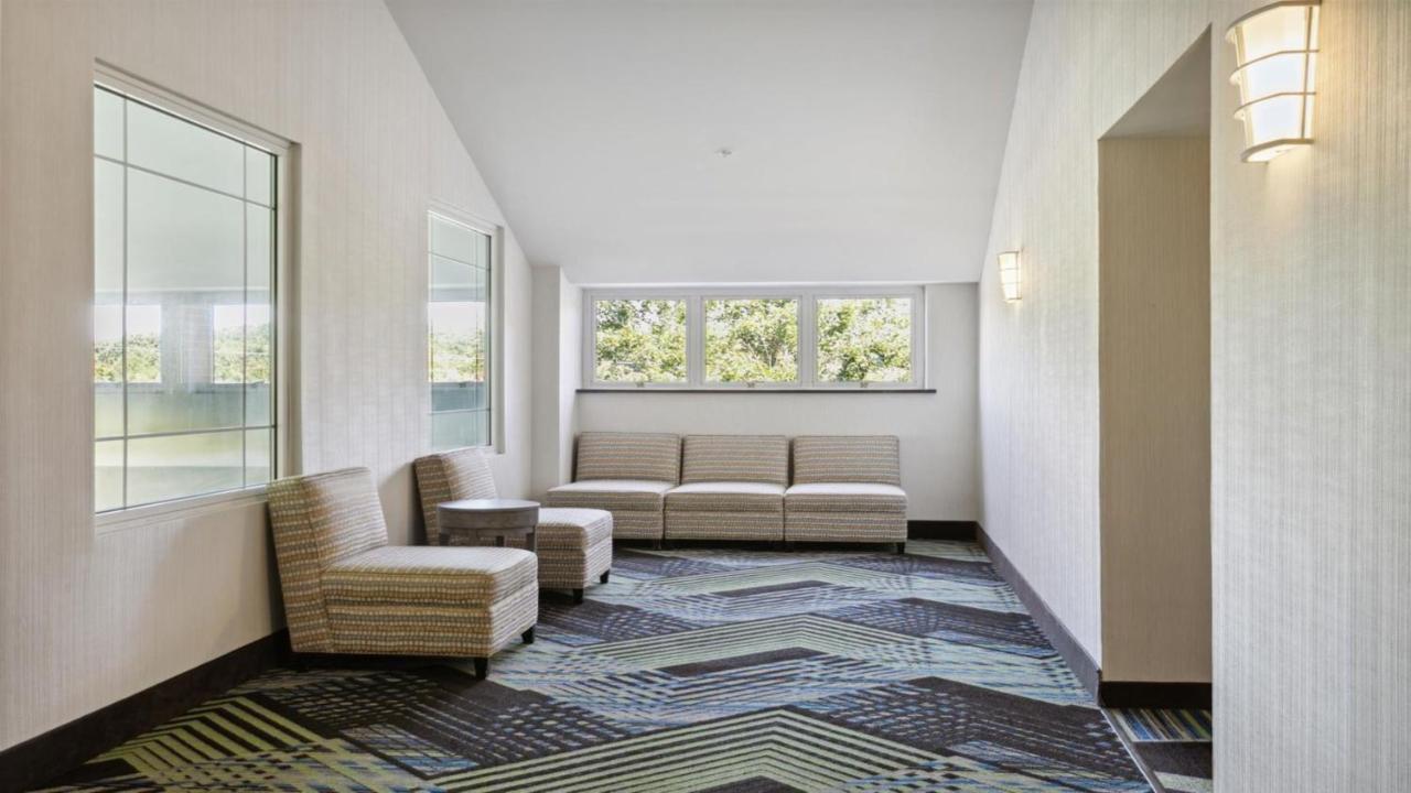 Holiday Inn Express Williamsburg North By Ihg Norge Exteriér fotografie