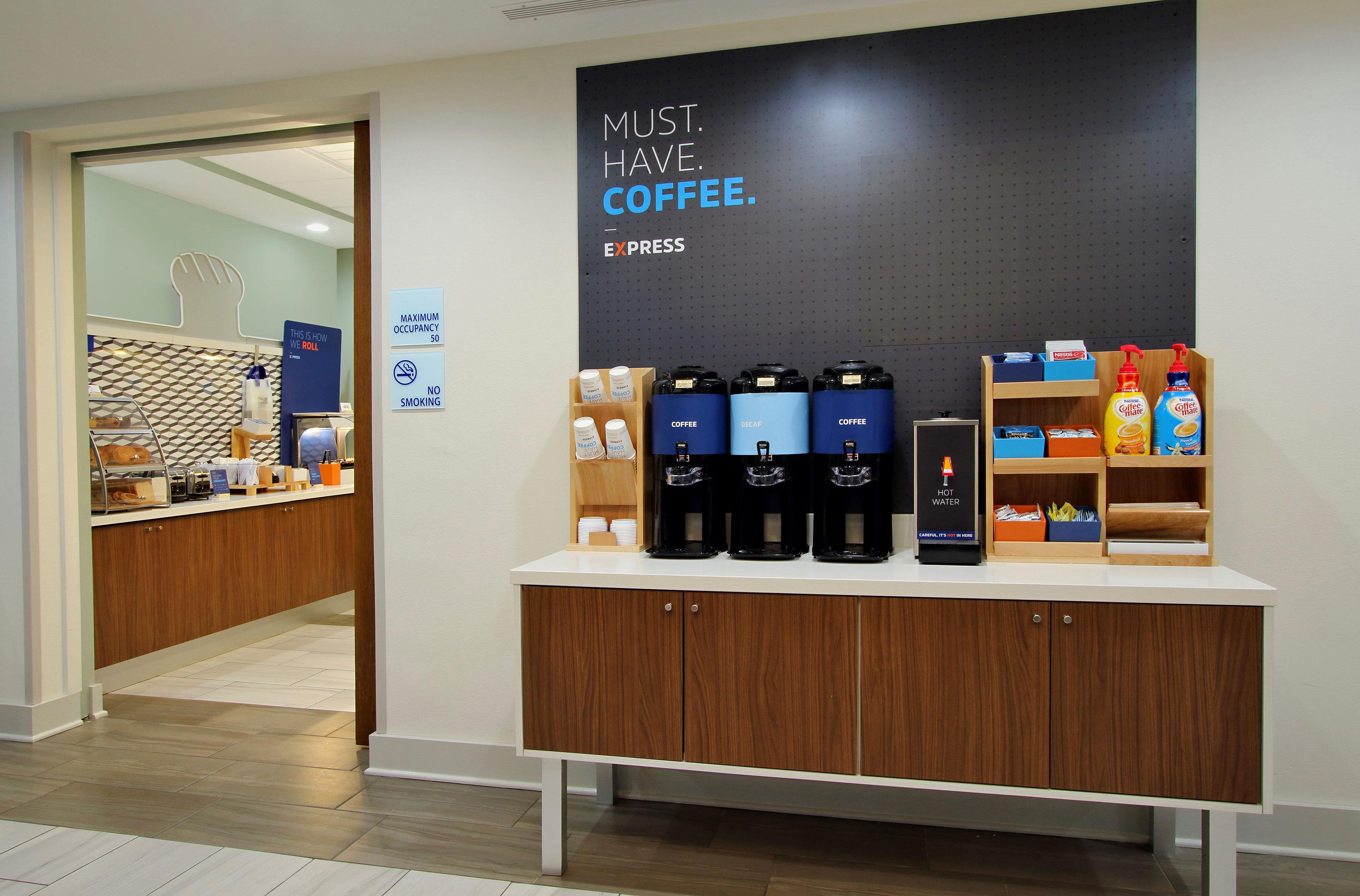 Holiday Inn Express Williamsburg North By Ihg Norge Exteriér fotografie